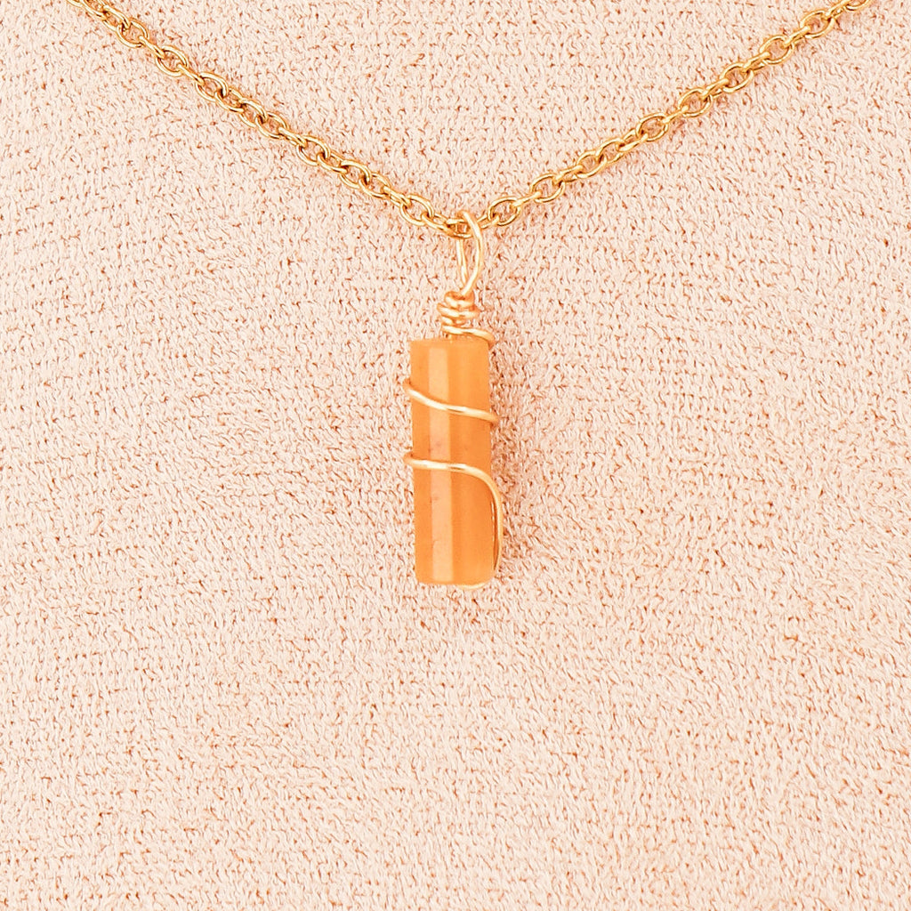 Natural Jade Pendant – Mini Pillars "Plum Blossoms" | Crystal Jewelry