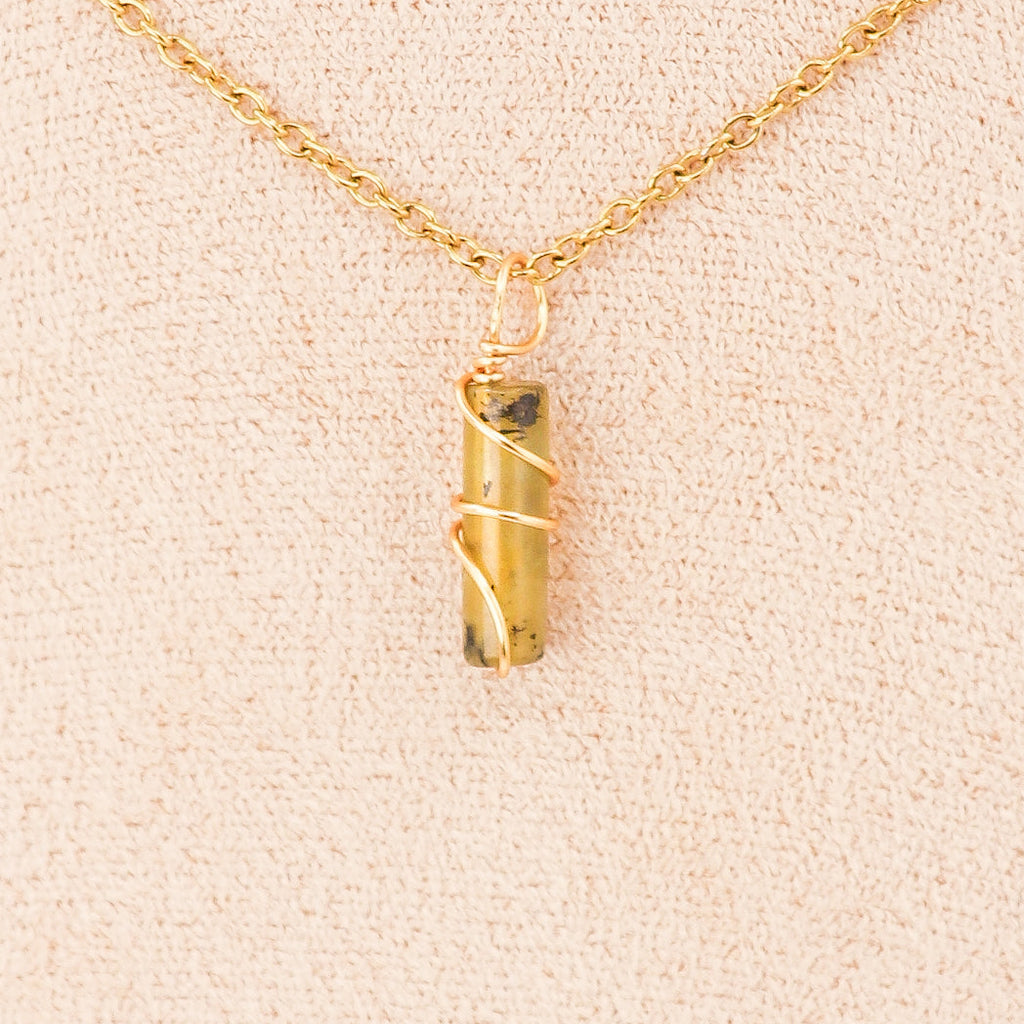Natural Jade Pendant – Mini Pillars "Plum Blossoms" | Crystal Jewelry