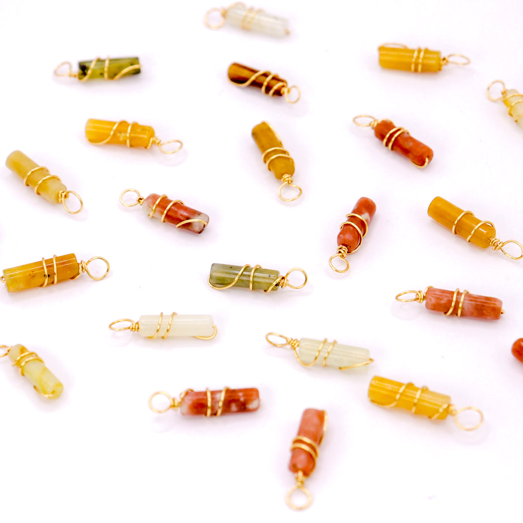 Natural Jade Pendant – Mini Pillars "Plum Blossoms" | Crystal Jewelry