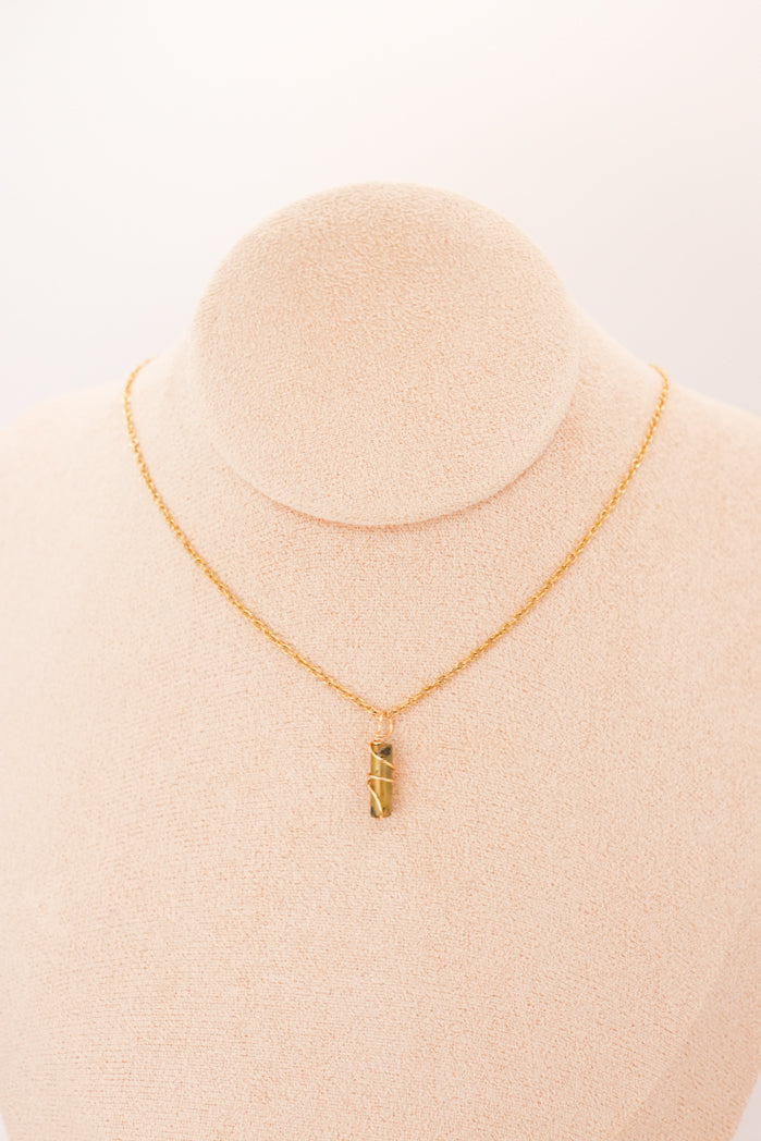 Natural Jade Pendant – Mini Pillars "Plum Blossoms" | Crystal Jewelry