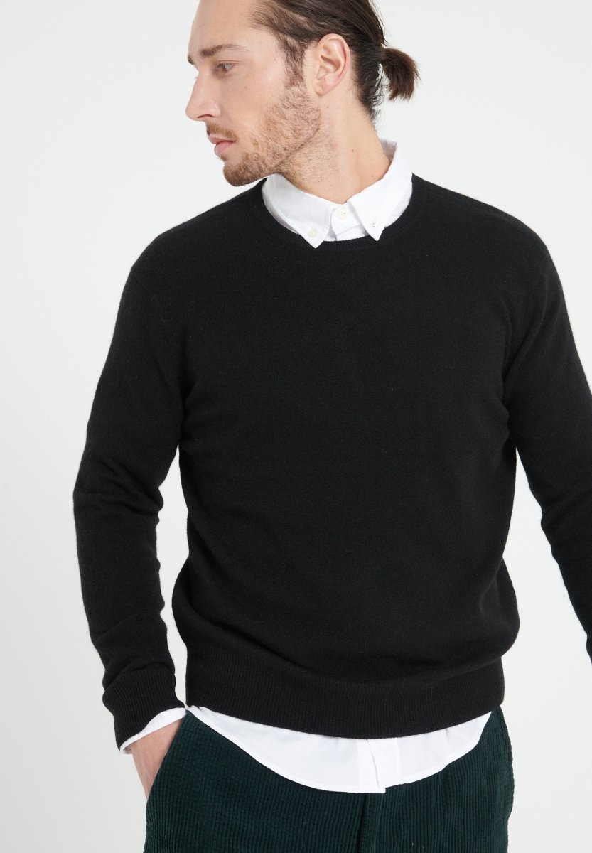 Men's Cashmere Crew Neck Pullover – Black | LUKE 2