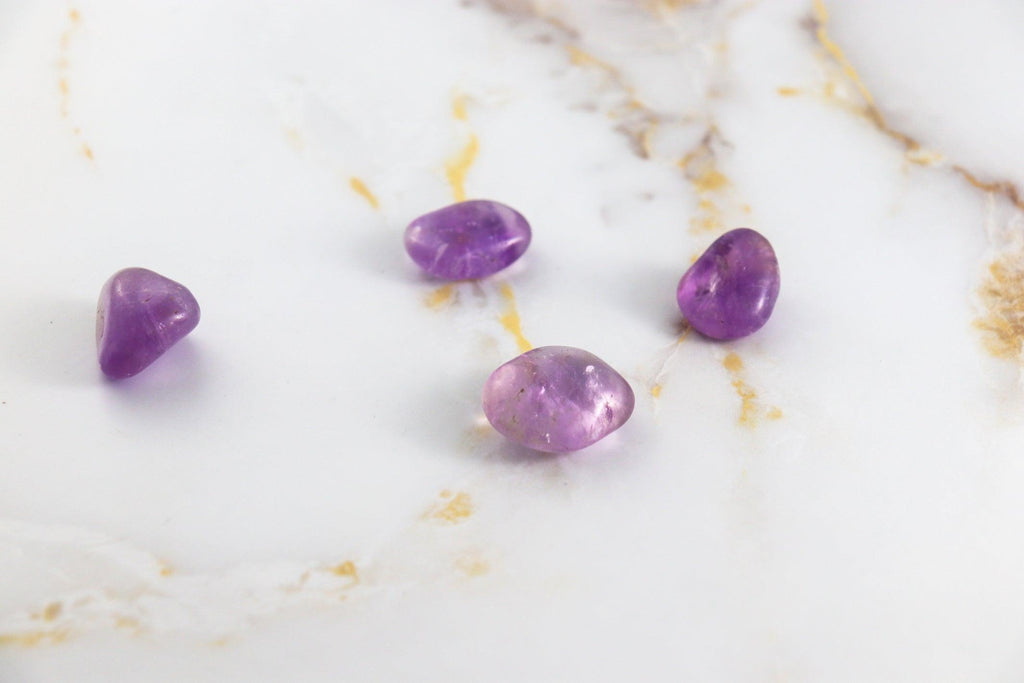 Natural Amethyst Rolled Stone – Crystal Healing & Meditation